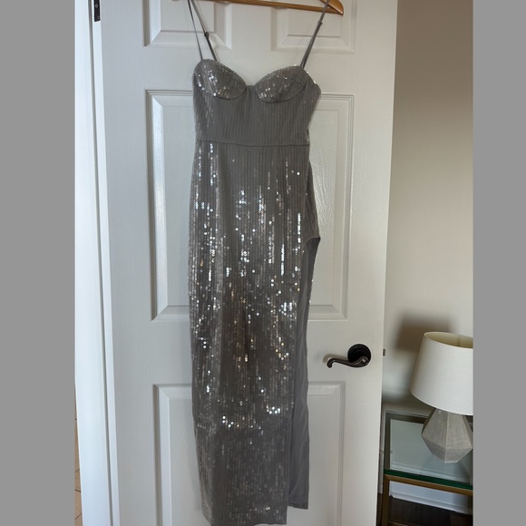 SAU LEE - OPAL GOWN IN SILVER - Picture 5 of 5